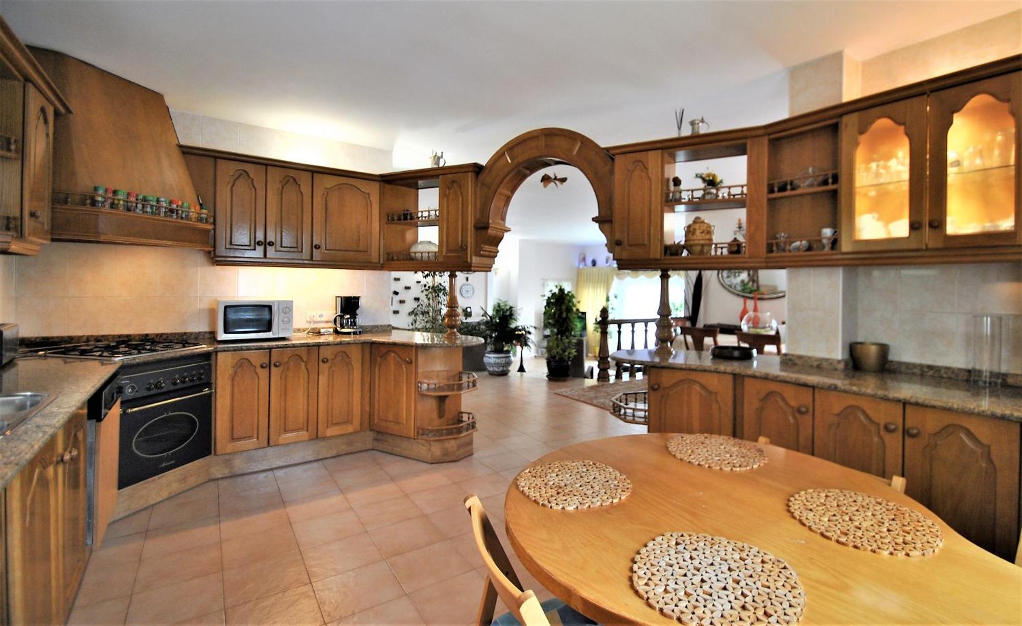 Holiday Villa In 10 Min From Fuengirola Beach With Sea Views Pool Bbq Parking Wifi Aircon Big Garden Михас Экстерьер фото