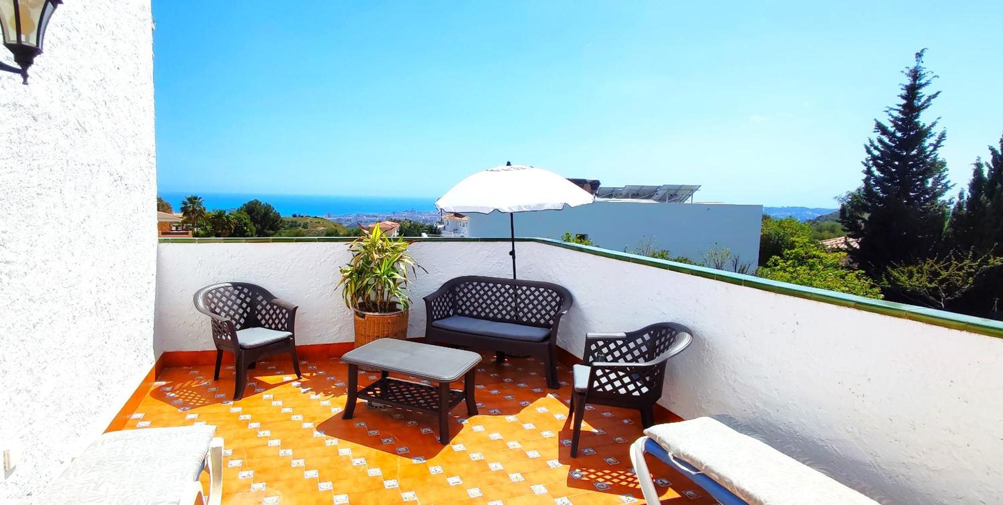 Holiday Villa In 10 Min From Fuengirola Beach With Sea Views Pool Bbq Parking Wifi Aircon Big Garden Михас Экстерьер фото