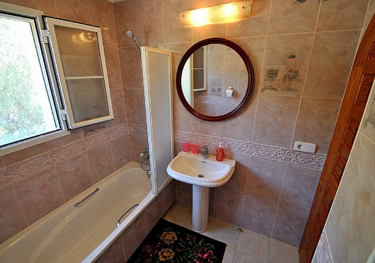 Holiday Villa In 10 Min From Fuengirola Beach With Sea Views Pool Bbq Parking Wifi Aircon Big Garden Михас Экстерьер фото
